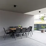 2 Bedroom Stunning Apartment In Podstrana 珀德垂那